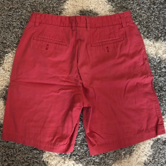 Men’s red shorts - Picture 1 of 3